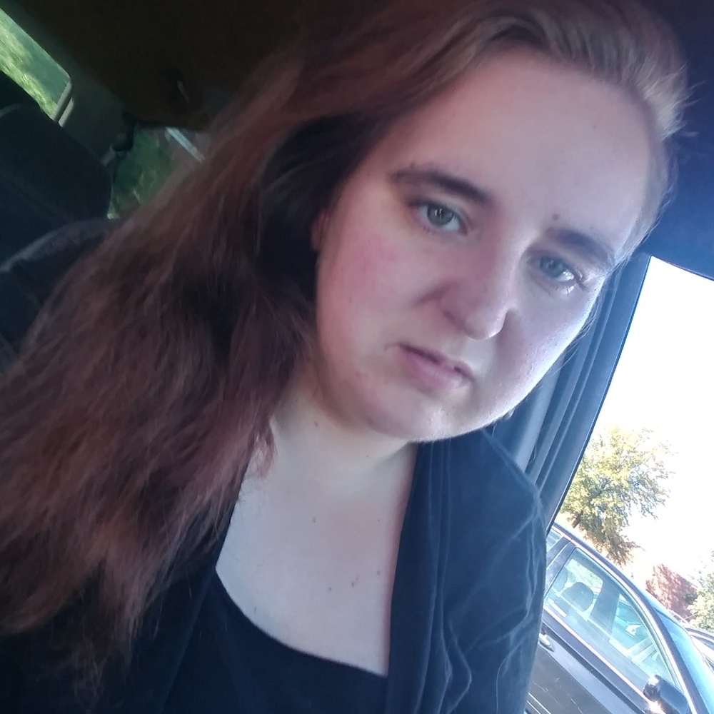 Meet your Posher, Makayla